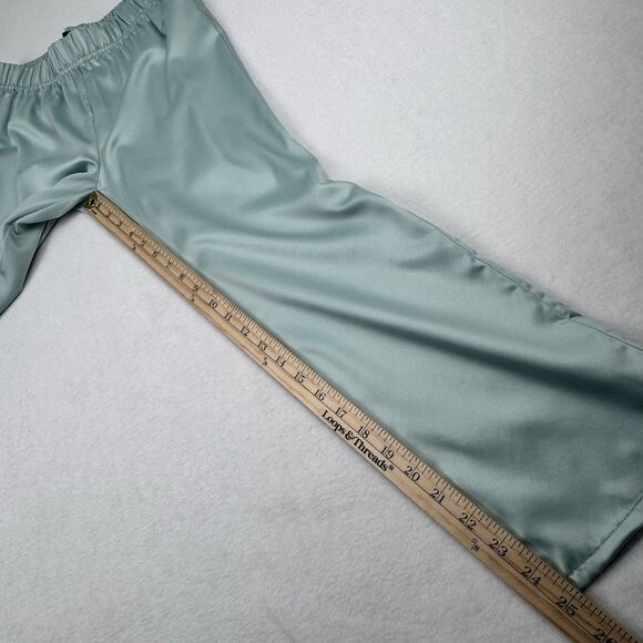 House of Harlow 1960 Women's Satin Pajama Set Seafoam Green Small Pearl Button - Picture 13 of 16